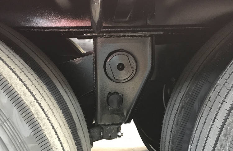 low bed trailer