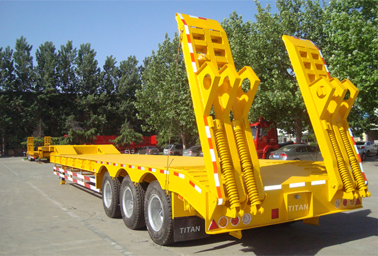 low bed trailer