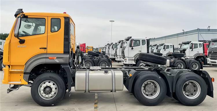 Howo New Model Truck Head 6x4 for Sale In Lagos