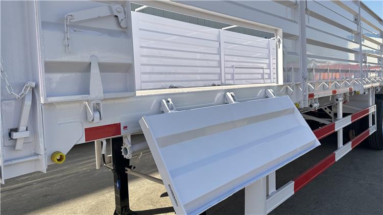 3 Axle Side Wall Semi Trailer for Sale in Tanzania
