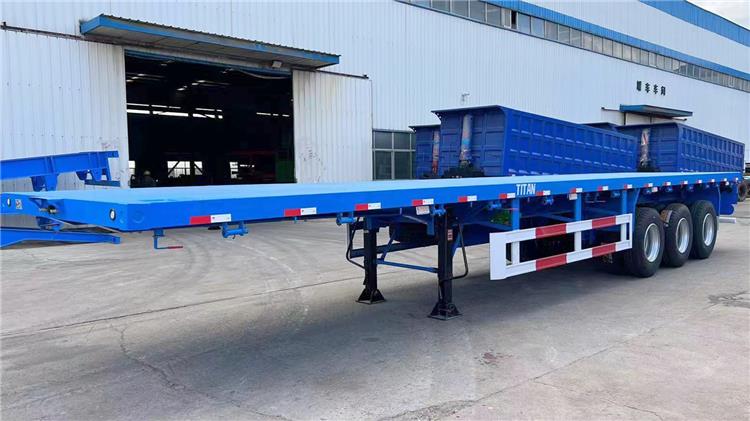 40 ft Triple Axle Trailer for Sale In Jamaica