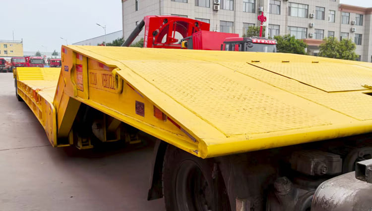 Folding Gooseneck Trailer for Sale in Nigeria