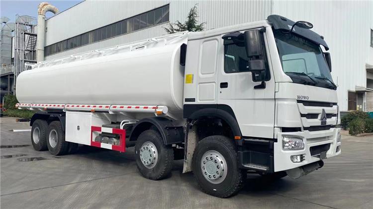 Sinotruk Howo 20CBM Oil Tanker Truck