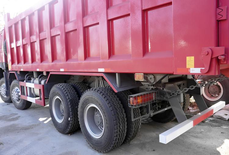 Sinotruk 30CBM Howo 8x4 Dump Truck 371 Price List