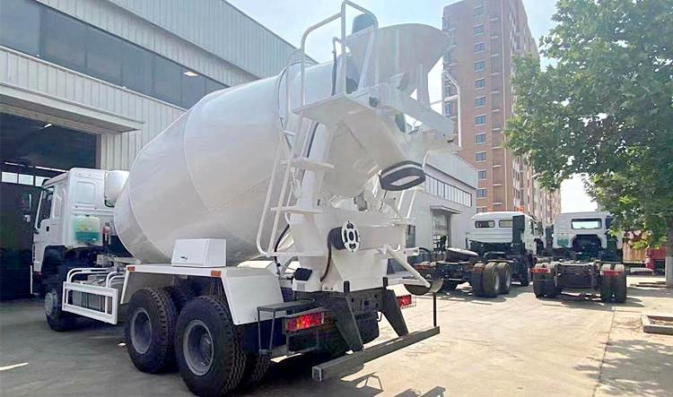 SINOTRUCK HOWO 420 Concrete Mixer Truck 10CBM 6X4 for Sale Price