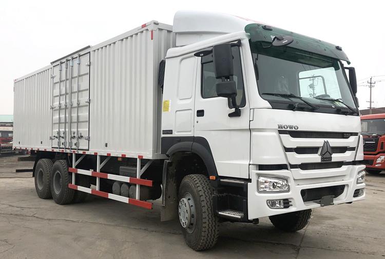 Sinotruk Howo 6x4 Cargo Box Truck Price for Sale