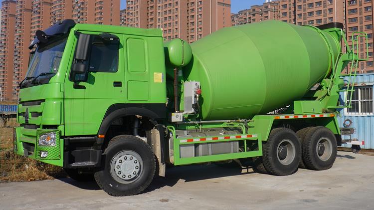 HOWO 371 Concrete Mixer Truck Transit Mixer Truck Price for Sale
