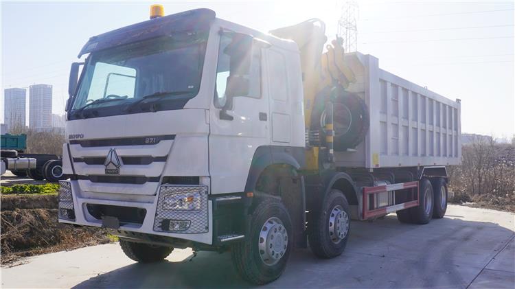 SINOTRUK HOWO 6x4 Dump Boom Truck 371HP With Crane for Sale In Nigeria