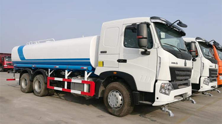 Howo A7 10CBM Sinotruk Water Tanker Sprayer Sprinkler Truck for Sale In Nigeria