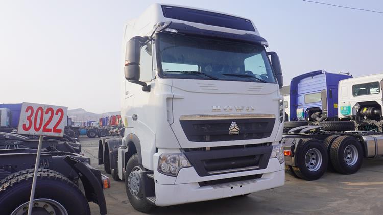 Sinotruk Howo 440hp T7H Truck Tractor 6x4 for Sale - Howo cnhtc