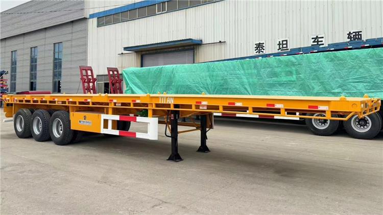 12.5m Tri Axle Trailer for Sale In Tanzania