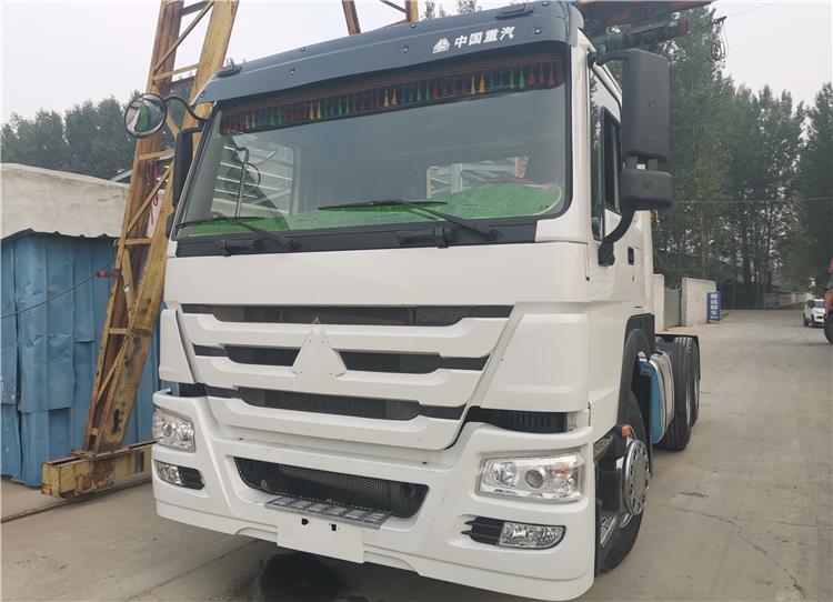 Used Howo 420HP Tractor Trucks for Sale In Nigeria