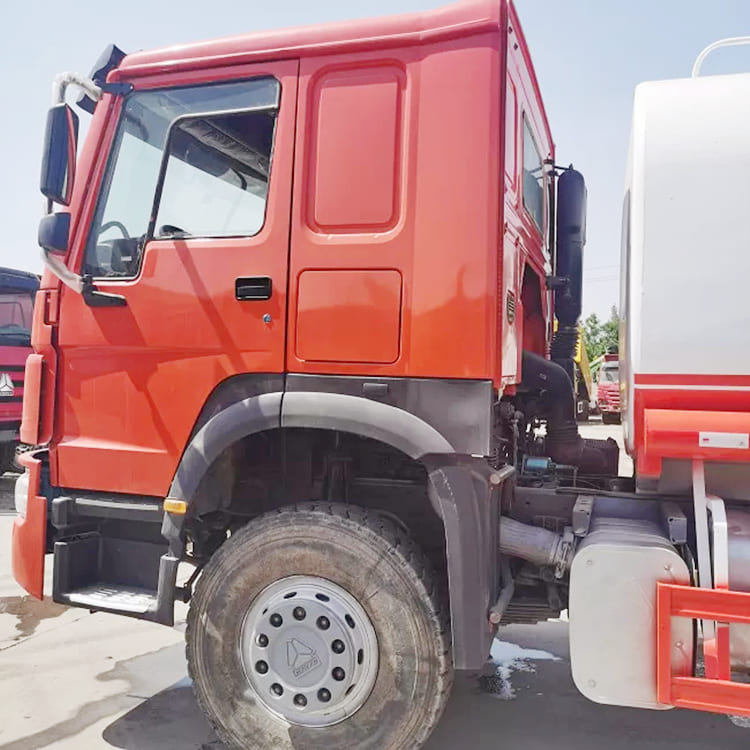 Used Sinotruk Howo Water Truck 371HP - Used Sinotruk Howo Price