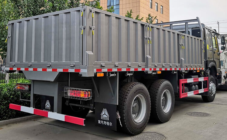 371 Sinotruk Howo Cargo Truck for Sale