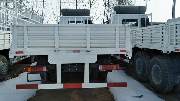 Used 6x4 Howo Cargo Lorry Truck for Sale