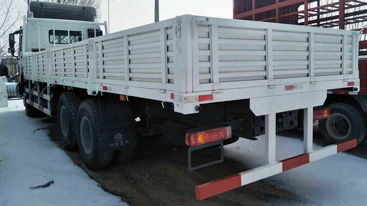 Used 6x4 Howo Cargo Lorry Truck for Sale