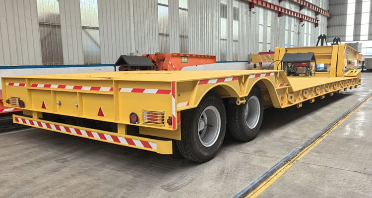 Detachable Gooseneck Lowboy Trailer for Sale in Tanzania