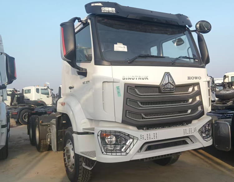 Second Hand Sinotruk HOWO NX 371HP Tractor Truck for Ghana Market
