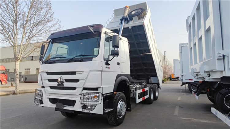 howo tipper truck