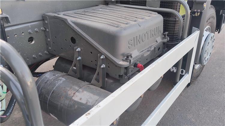 Sinotruk Howo NX 400 6X4 Dump Truck for Sale In Sierra Leone